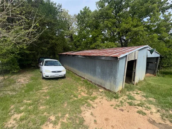 $200,000 | 12745 Farm To Market Road 274, Ravenna, TX 75476