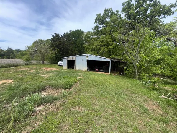$200,000 | 12745 Farm To Market Road 274, Ravenna, TX 75476