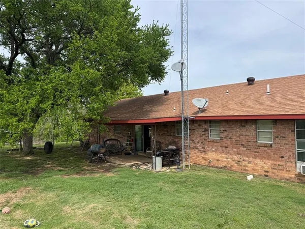 $200,000 | 12745 Farm To Market Road 274, Ravenna, TX 75476