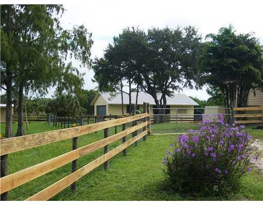 10793 58th Road South Lake Worth, FL 33449 - Photo 23 of 23 barn