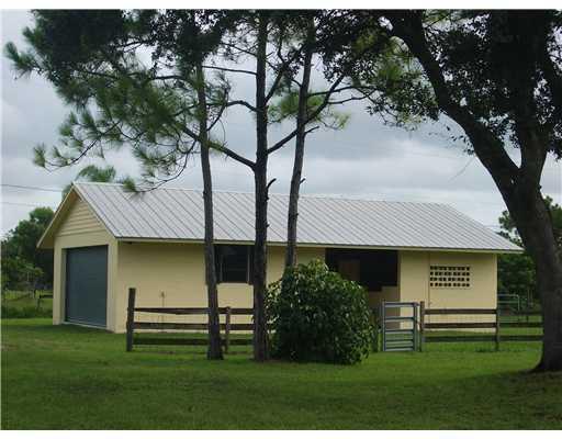 10793 58th Road South Lake Worth, FL 33449 - Photo 4 of 23 Barn