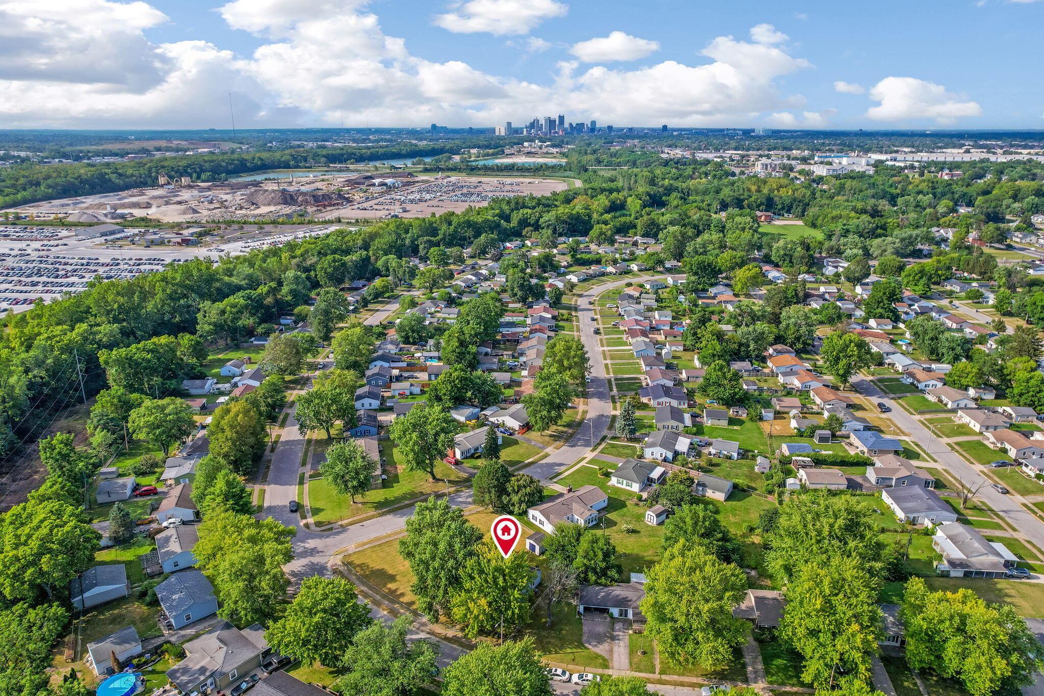 162 Phelps Road Columbus, OH 43207 - Photo 36 of 50 43-web-or-mls-DJI_0395 - Copy