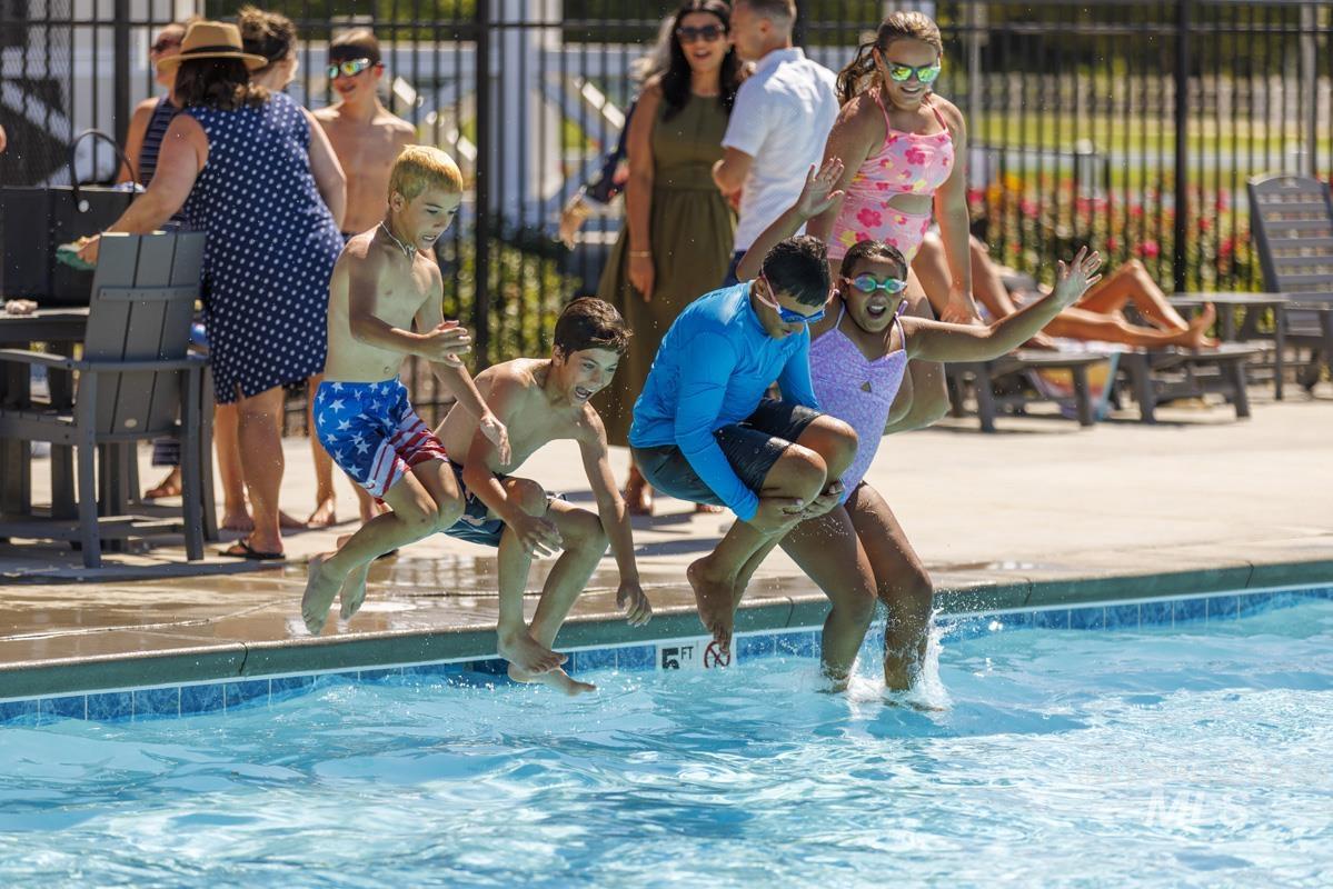 21895 Paint Avenue Star, ID 83669 - Photo 29 of 35 View of swimming pool