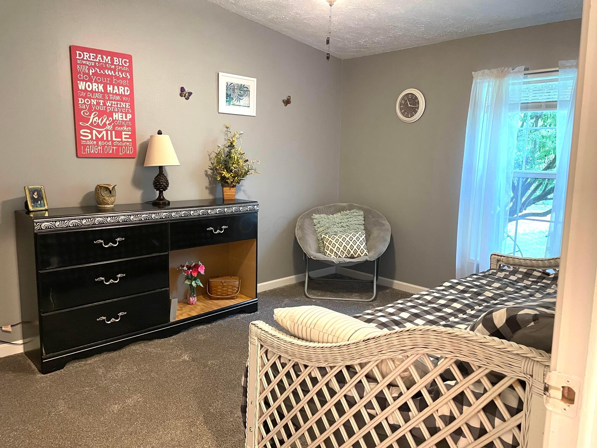 16282 Cox Road Logan, OH 43138 - Photo 28 of 40 2nd Bedroom