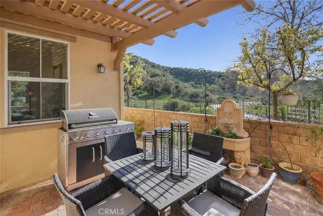 $825,000 | 27976 Red Pine Court, Valencia, CA 91354