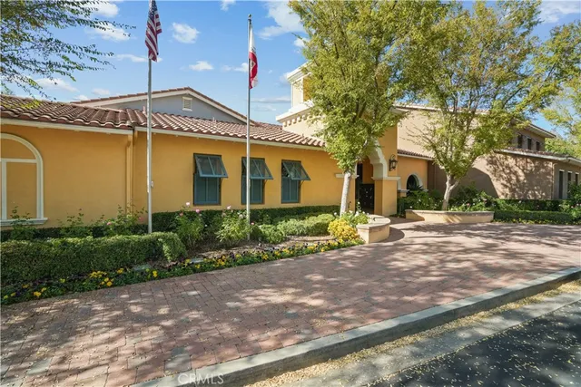 $825,000 | 27976 Red Pine Court, Valencia, CA 91354