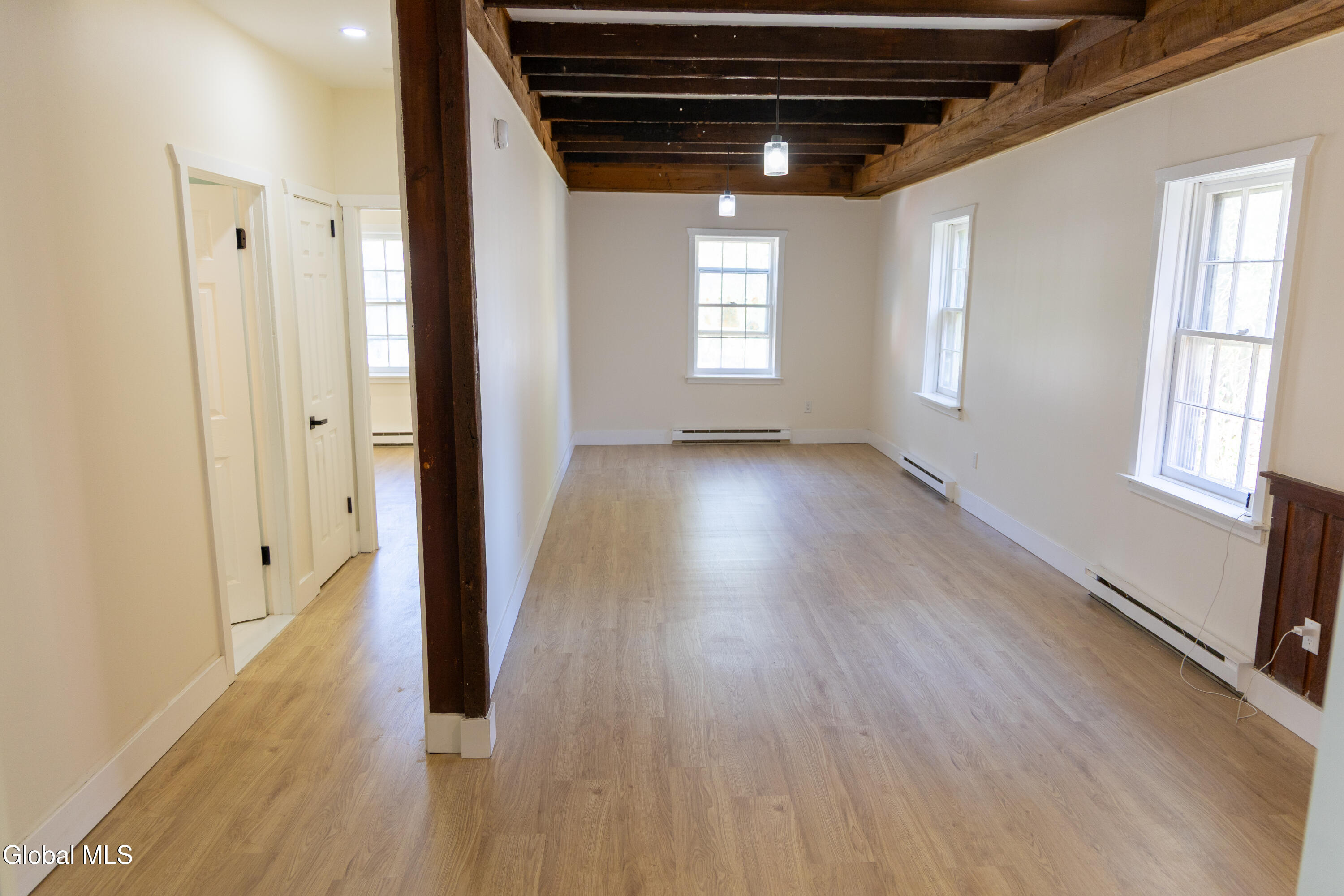 11 Jefferson Street, Unit 2B Schenectady, NY 12305 - Photo 3 of 15 2B-2