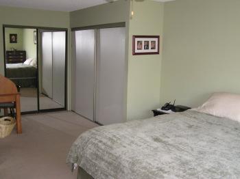 1542 Golf Course Drive Rohnert Park, CA 94928 - Photo 6 of 9 a bed room with a bed and a chair