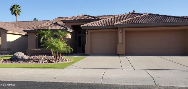 $2,700 | 4117 Menadota Drive, Glendale, AZ 85308