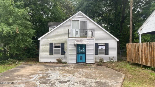 $48,960 | 808 Pecan Street, Belzoni, MS 39038