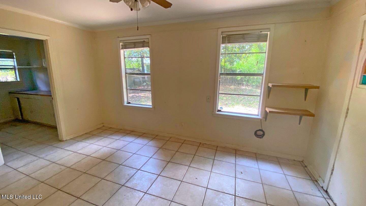 808 Pecan Street Belzoni, MS 39038 - Photo 9 of 24 68-Jun 04 2025 11_43am-KKAw