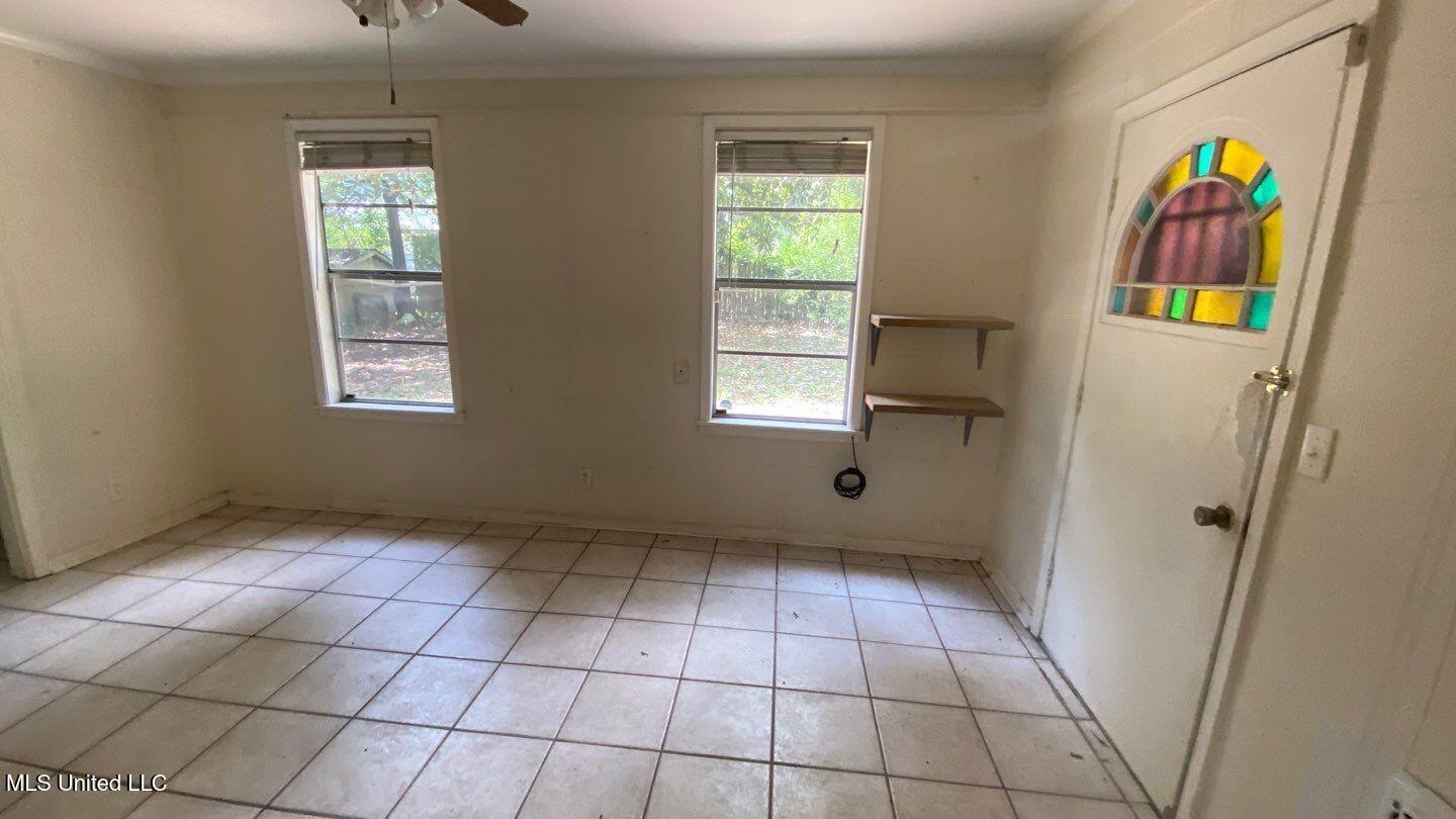 808 Pecan Street Belzoni, MS 39038 - Photo 10 of 24 69-Jun 04 2025 11_44am-EUK3