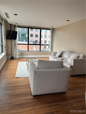$2,500 | 610 Main Street, Unit 505, Buffalo, NY 14202