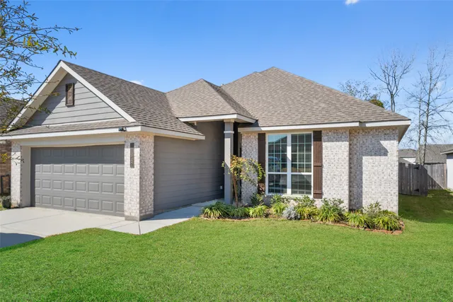 $2,185 | 11947 Sunshine Park Drive North, Willis, TX 77318