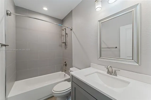 $4,700 | 4609 Southwest Pearl Street, Port St. Lucie, FL 34953