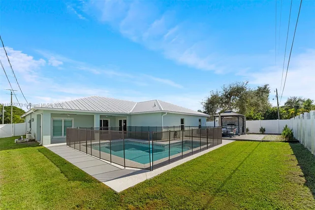 $4,700 | 4609 Southwest Pearl Street, Port St. Lucie, FL 34953