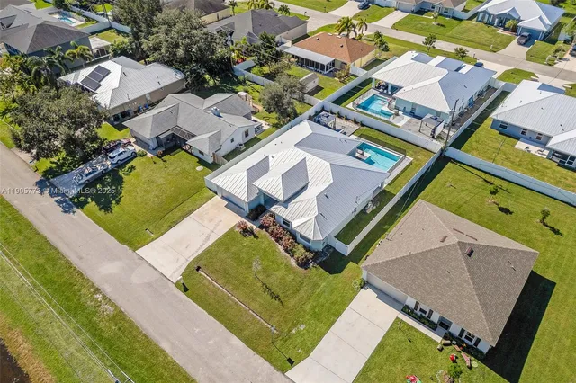 $4,700 | 4609 Southwest Pearl Street, Port St. Lucie, FL 34953