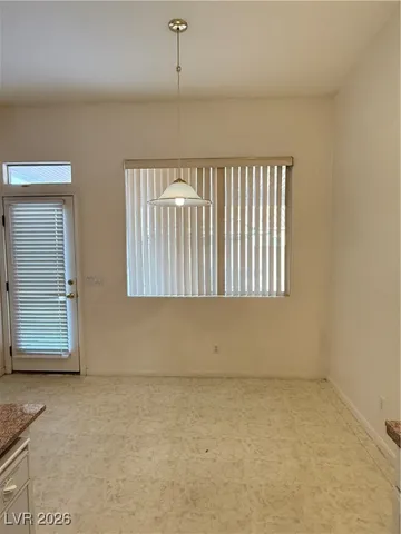 $2,250 | 8886 Windsor Hill Way, Las Vegas, NV 89123