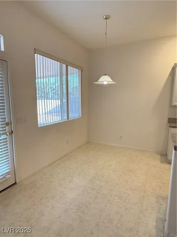 $2,250 | 8886 Windsor Hill Way, Las Vegas, NV 89123