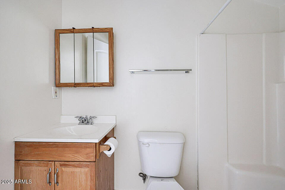 2614 East Monte Vista Road, Unit 3 Phoenix, AZ 85008 - Photo 10 of 17 9-20250121175751587410000000-o (1)