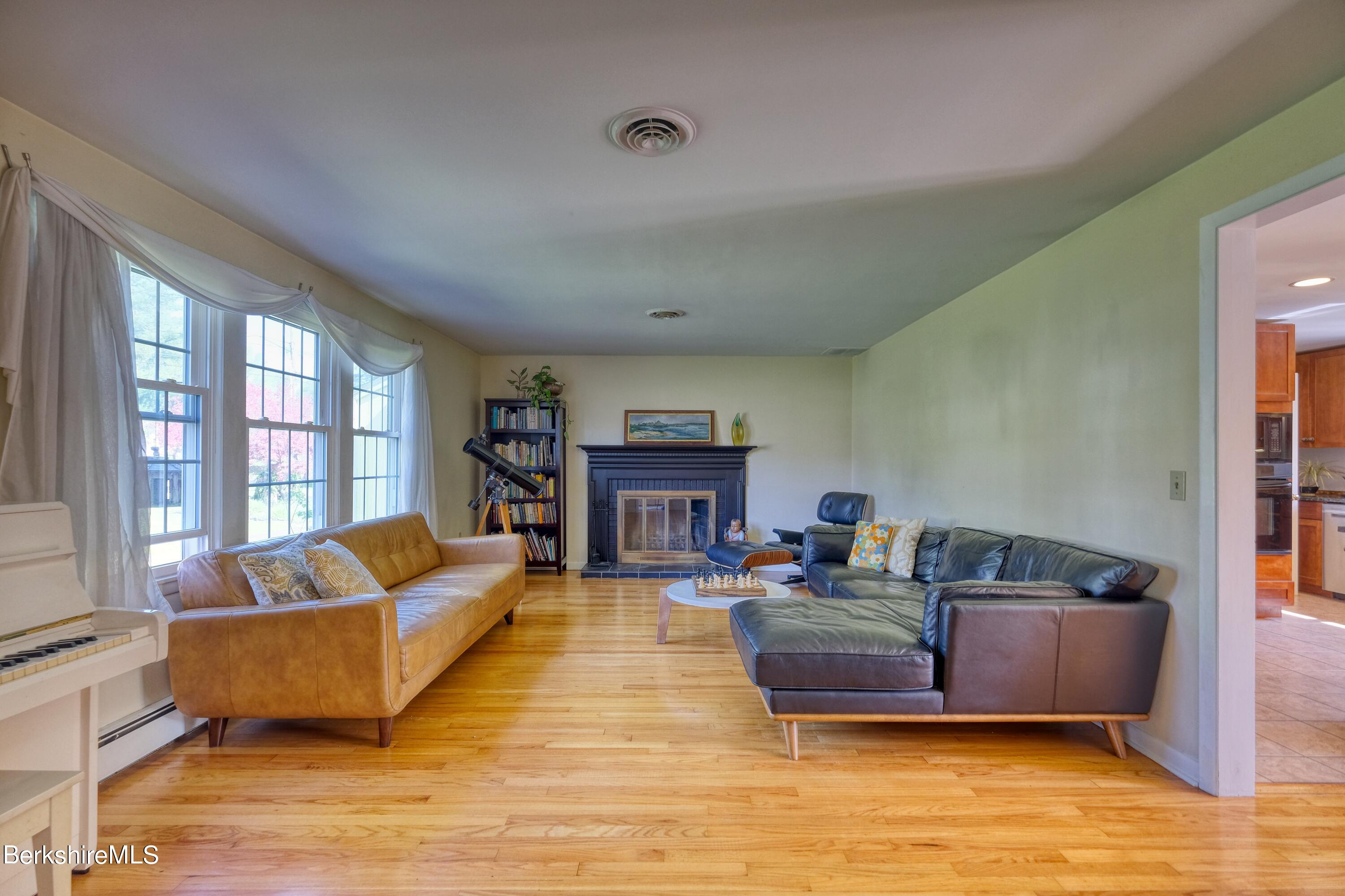 61 Stonehenge Road Pittsfield, MA 01201 - Photo 4 of 42 Living Room