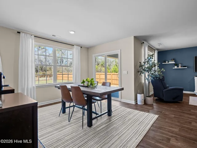 $349,000 | 148 Bur Oaks Boulevard, Newport, NC 28570