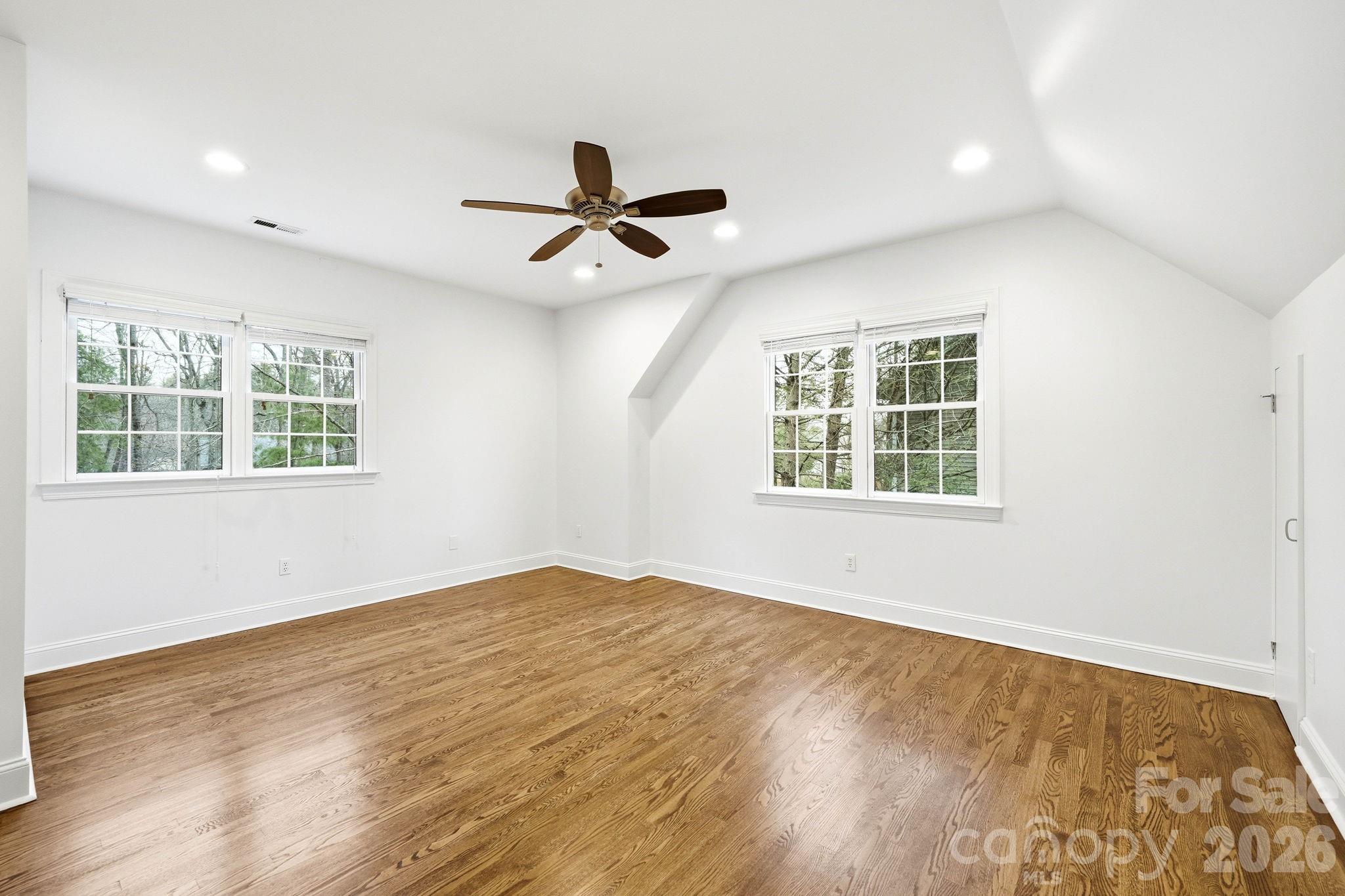 1006 Columbine Road Asheville, NC 28803 - Photo 29 of 38