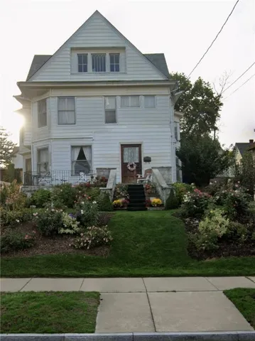 $210,000 | 23 North Genesee Street, Geneva City, NY 14456
