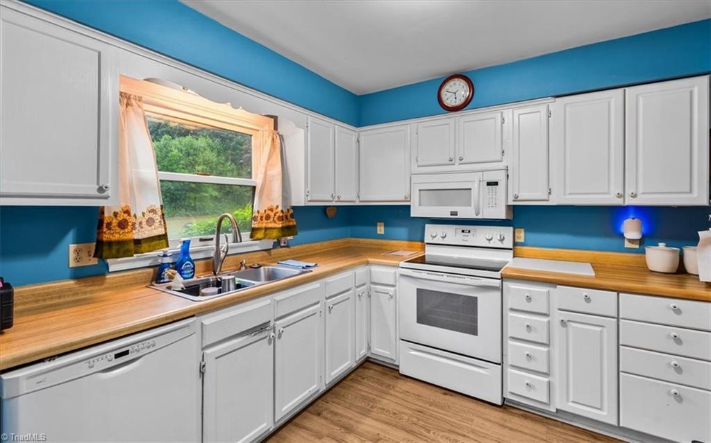 3835 Johnson Street, Unit D High Point, NC 27265 - Photo 11 of 30