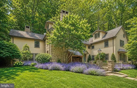 $2,395,000 | 5960 Honey Hollow Road, Doylestown, PA 18902