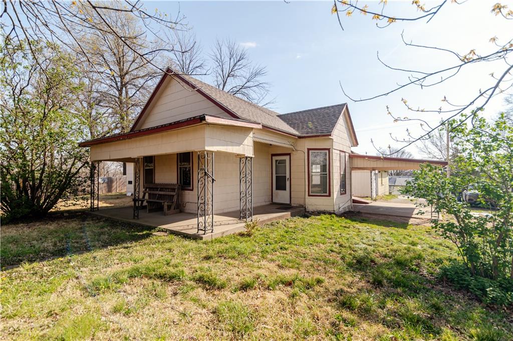 808 Ann Street Atchison, KS 66002 - Photo 2 of 60
