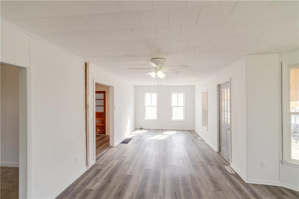 808 Ann Street Atchison, KS 66002 - Photo 3 of 60