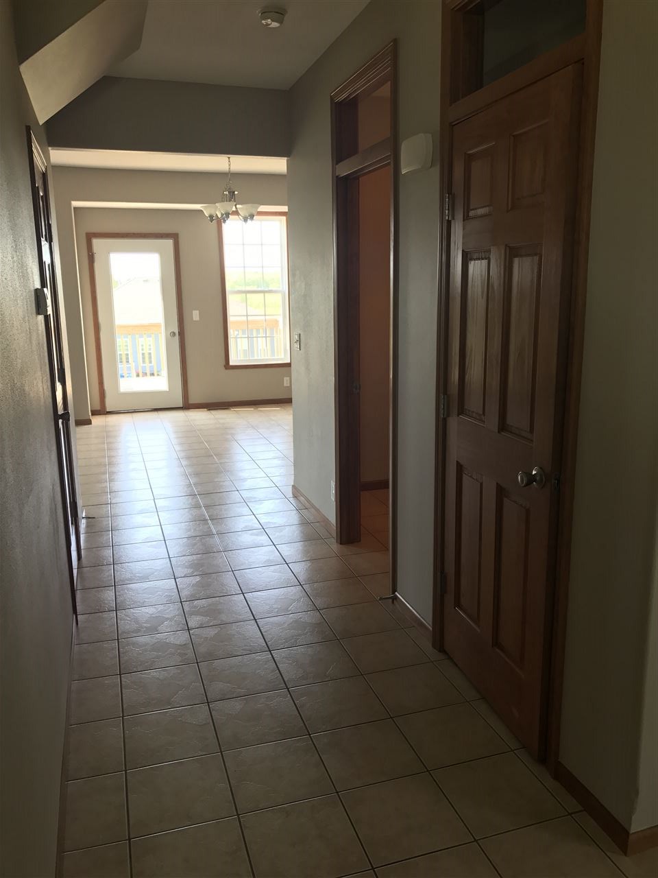 744 Ballymore Road Roscoe, IL 61073 - Photo 6 of 10 Gallery Image 6