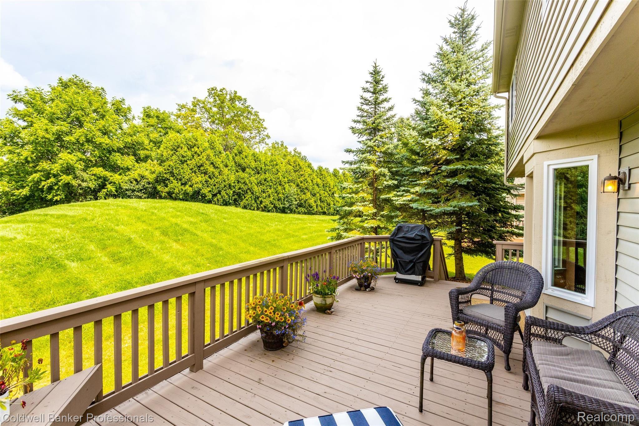 1551 Scio Ridge Road Ann Arbor, MI 48103 - Photo 38 of 44 Deck