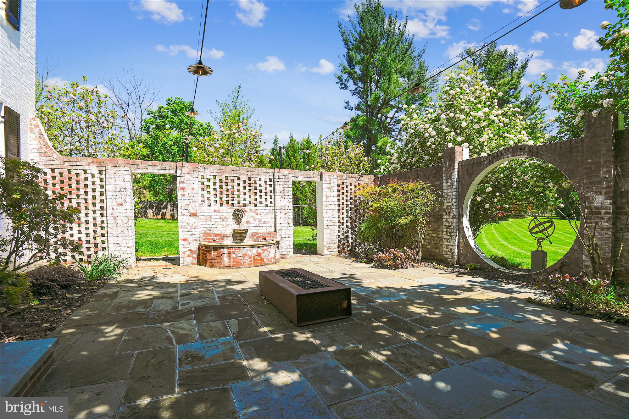10703 Stevenson Road Stevenson, MD 21153 - Photo 77 of 85 Moon garden courtyard off living room