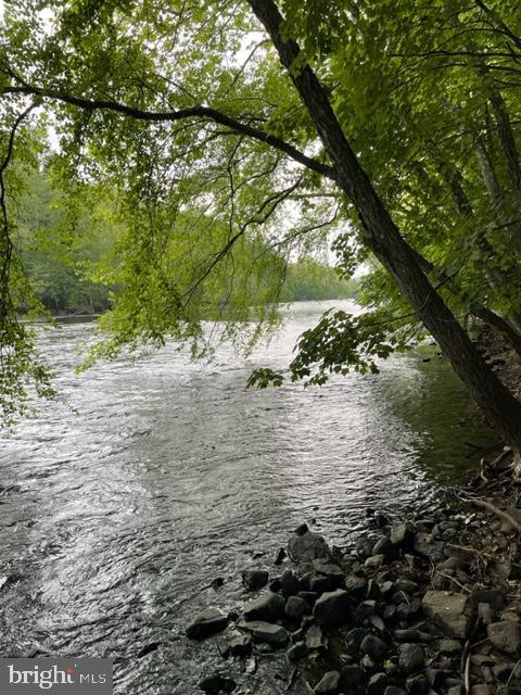 3409 River Road Reading, PA 19605 - Photo 32 of 41 a view of a lake from a yard