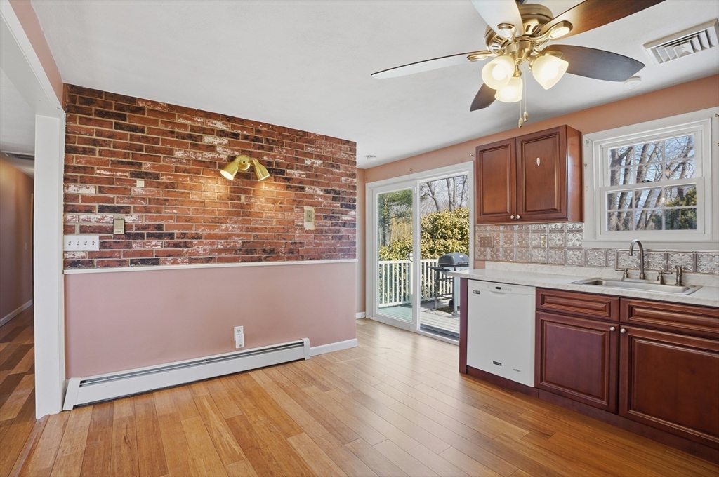 35 Hampton Street Auburn, MA 01501 - Photo 15 of 37