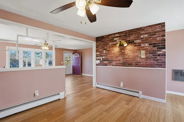 $425,000 | 35 Hampton Street, Auburn, MA 01501