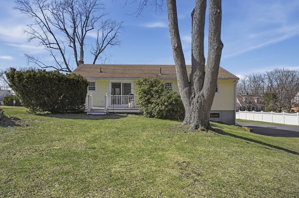 35 Hampton Street Auburn, MA 01501 - Photo 32 of 37