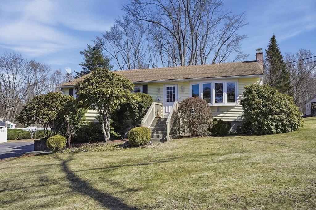 35 Hampton Street Auburn, MA 01501 - Photo 37 of 37