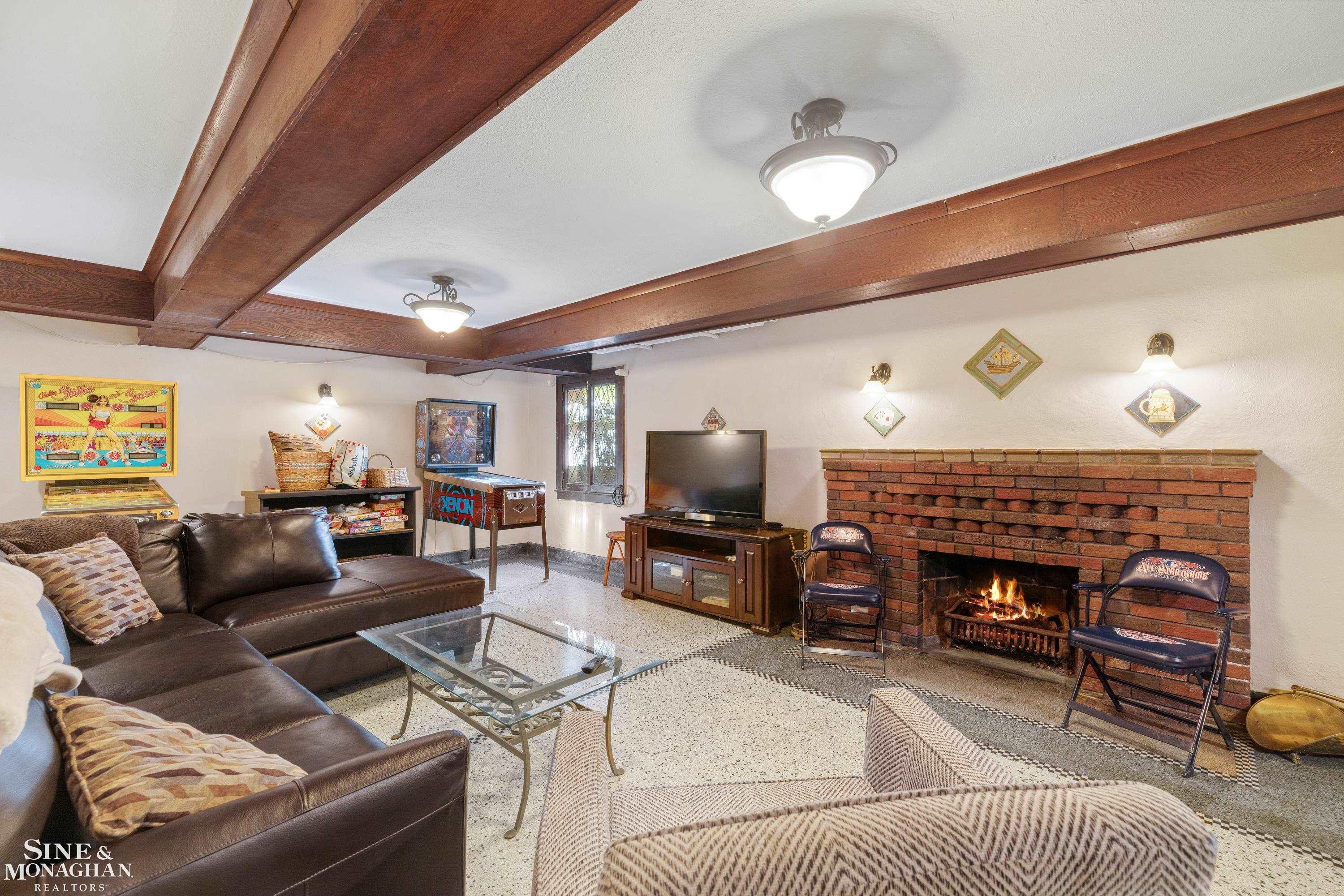 1148 Devonshire Road Grosse Pointe Park, MI 48230 - Photo 71 of 89