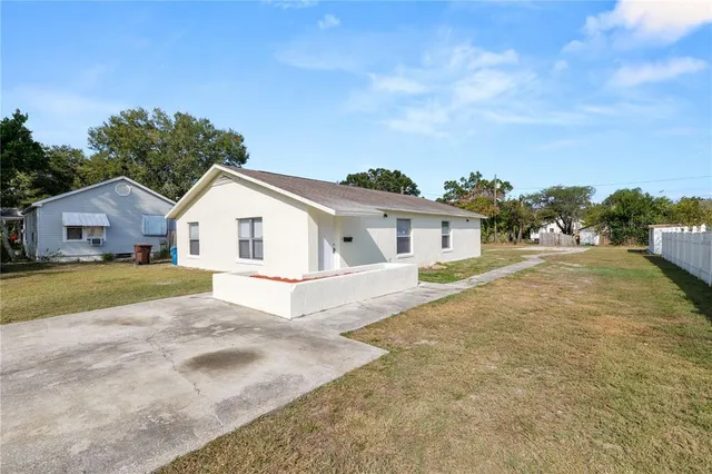 $285,000 | 415 East Polk Avenue, Unit A/B, Lake Wales, FL 33853