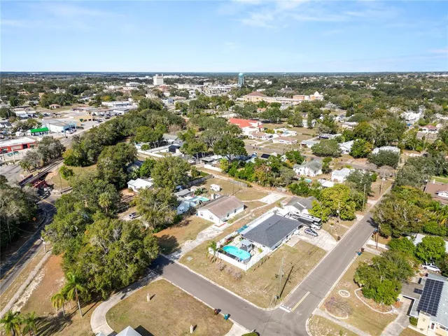 $285,000 | 415 East Polk Avenue, Unit A/B, Lake Wales, FL 33853