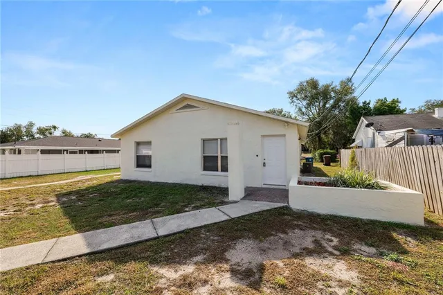 $285,000 | 415 East Polk Avenue, Unit A/B, Lake Wales, FL 33853
