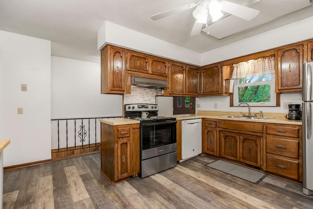 2526 Tri-County Line Road Lathrop, MO 64465 - Photo 11 of 47