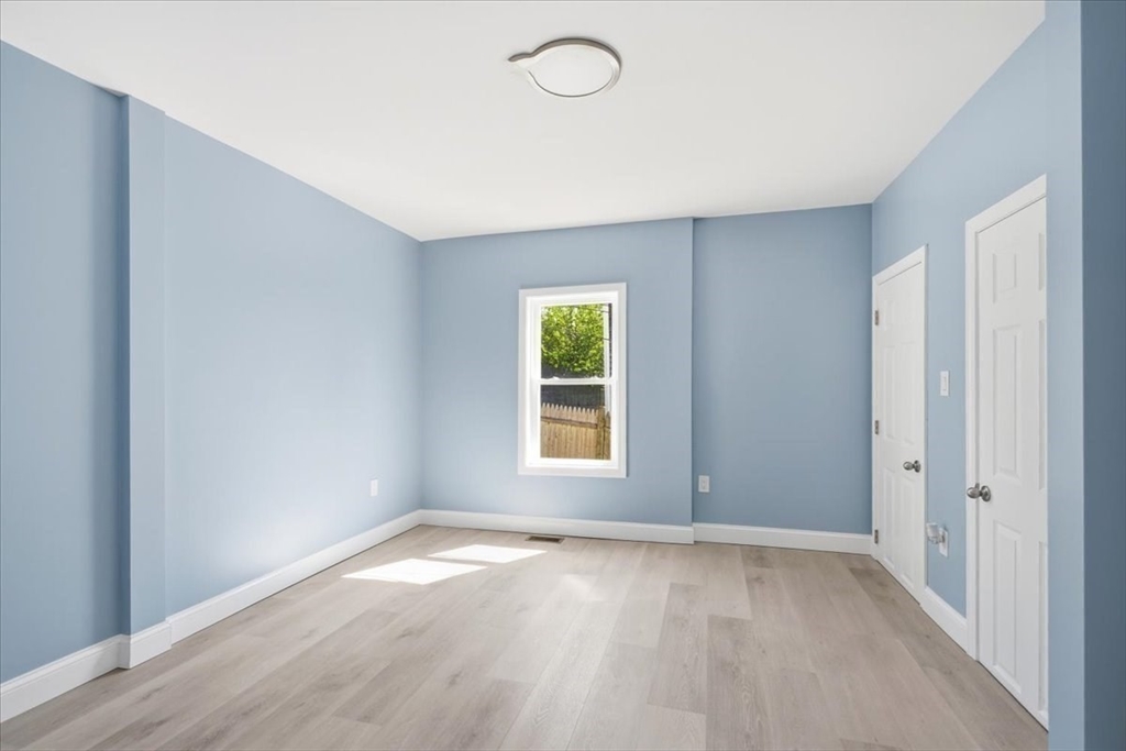 26 Bay Street, Unit 1 Hull, MA 02045 - Photo 10 of 26