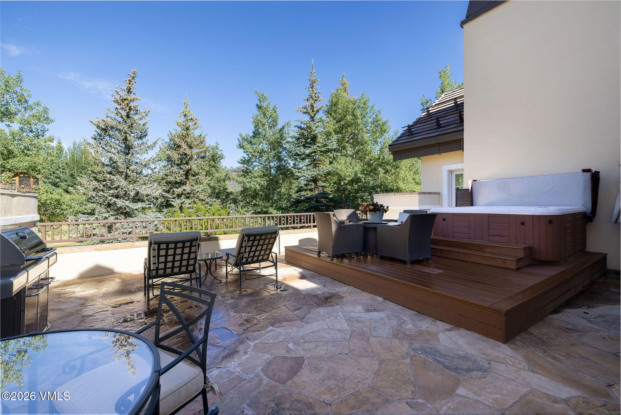 458 Vail Valley Drive, Unit R5 Vail, CO 81657 - Photo 4 of 43 Golden Peak #5