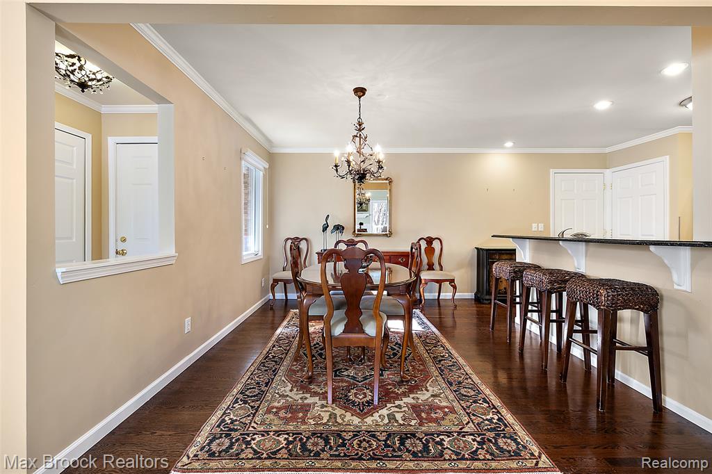 46784 Country Lane Macomb, MI 48044 - Photo 9 of 29