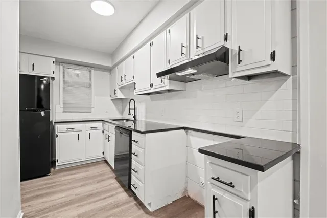 $1,950,000 | 720 Ottawa Street, Leavenworth, KS 66048