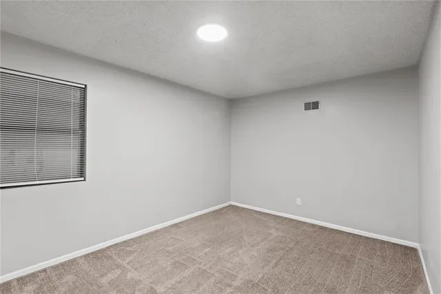 $1,950,000 | 720 Ottawa Street, Leavenworth, KS 66048